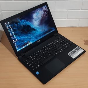 Acer ES1-531 Intel® Celeron® N3050 ram 4GB hdd 500GB, slim mulus layar lebar 15.6-inch  (terjual)
