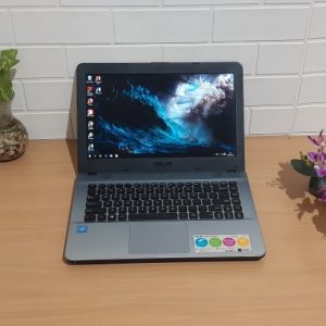 Laptop kekinian Asus X441NA intel N3350 ram 2GB hd500gb elegan normal semua (terjual)