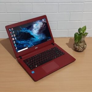 Acer Aspire ES1-432 Intel Celeron N3350 ram 4GB hdd 500GB, elegan normal semua (terjual)