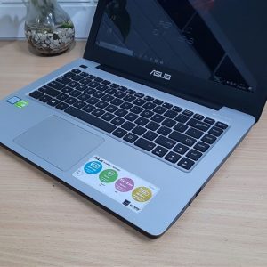 Laptop Grafis Asus A456UR Core i5-6198DU Ram 8GB DDR4 SSD 512GB Nvidia GT930MX 2GB mulus elegan