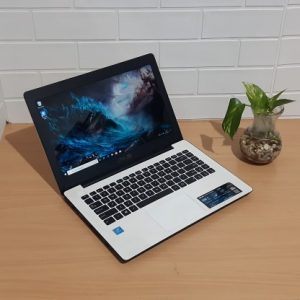 Laptop Asus X453SA Putih mulus elegan Intel Celeron dualcore N3050 ram 4GB HD 500GB Layar14in Slim normal siap pakai