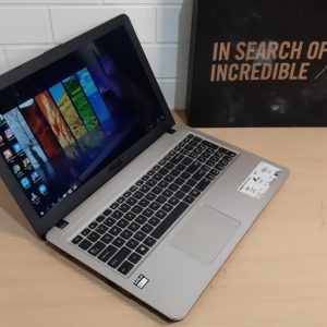 Laptop Asus X540YA AMD APU E1-7010 Ram4Gb Hdd500Gb slim elegan layar lebar 15.6-inch