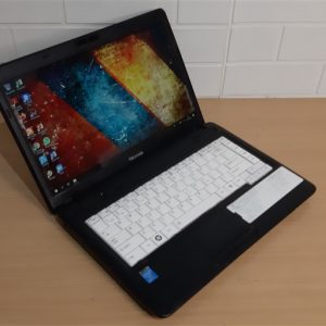 Laptop Toshiba C640 Intel Corei3-2330M Ram4gb Hdd500gb Layar14in Bandel Kokoh Baterai Awet Normal Semua
