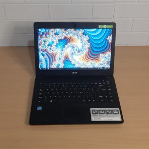 Laptop Acer One Z1402 Celeron N2957U Ram4gb Hdd500Gb Layar14in Elegan Siap Pakai (TERJUAL)
