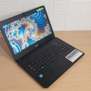 Laptop Acer One Z1402 Celeron N2957U Ram4gb Hdd500Gb Layar14in Elegan Siap Pakai (TERJUAL)