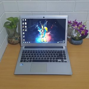 Laptop slim Acer Aspire V5-431 intel 987 dualcore ram 4GB slim elegan normal semua siap daring (terjual)