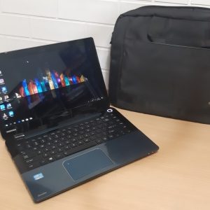 Laptop Toshiba Satellite L40-A Intel Core i3 ivybridge ram4Gb hdd500Gb Elegan Mulus Normal